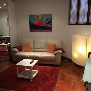 Bracco , Nápoles Italia